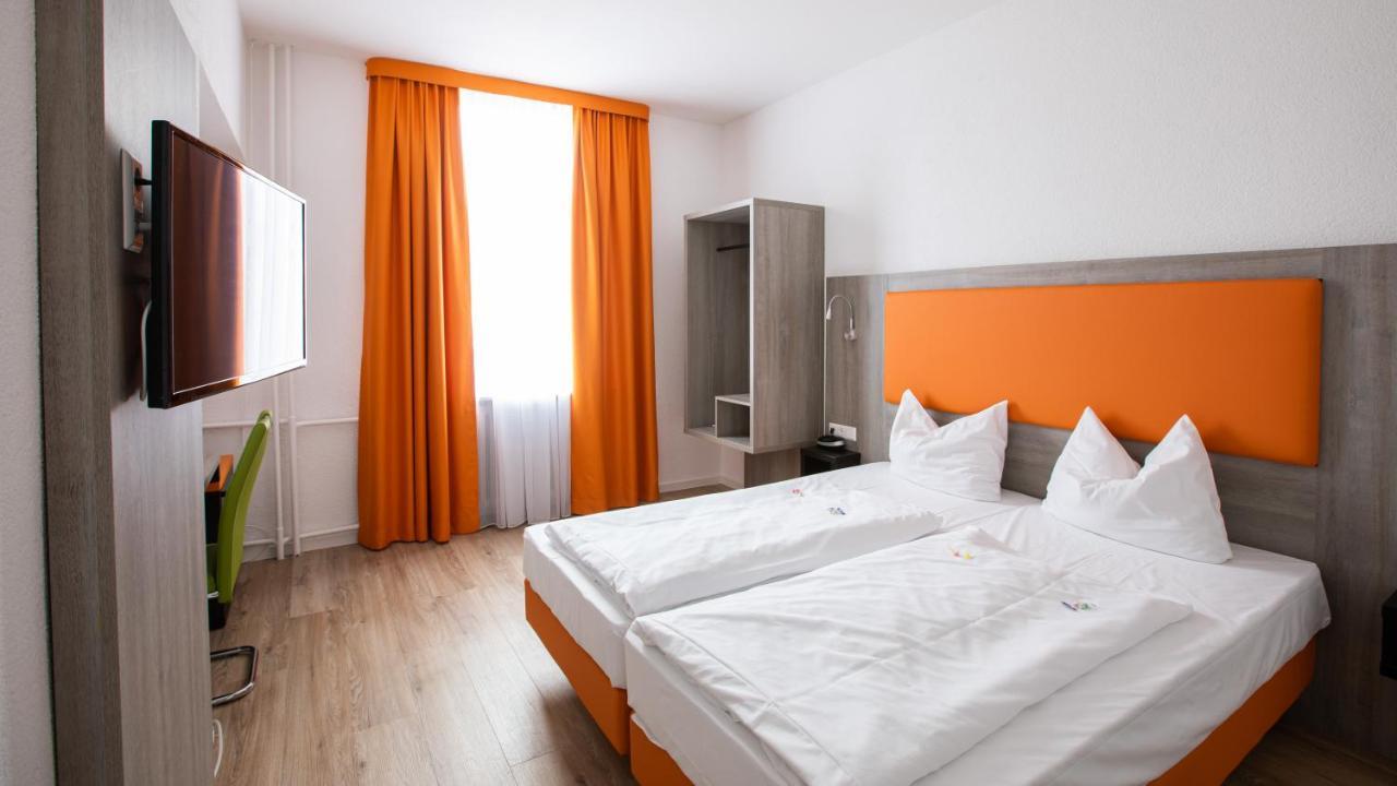 Hotel Astoria Карлсруэ Экстерьер фото