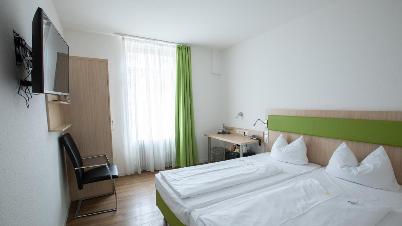 Hotel Astoria Карлсруэ Экстерьер фото